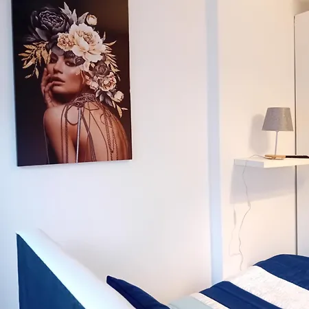 Chalas Bedroom * 나자레