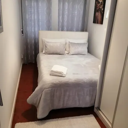 Luxury tent Chalas Bedroom *
